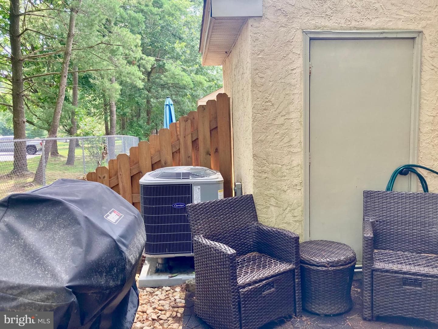 46 Ember Lane photo 17