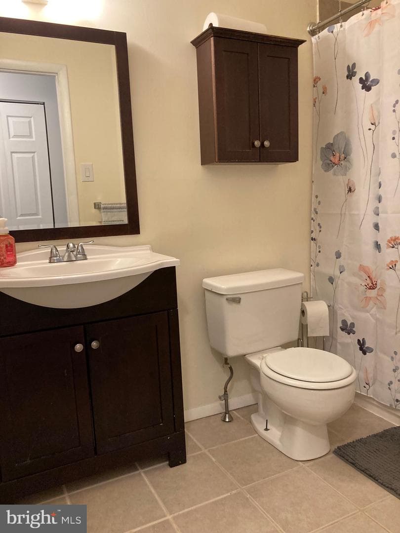 46 Ember Lane photo 25