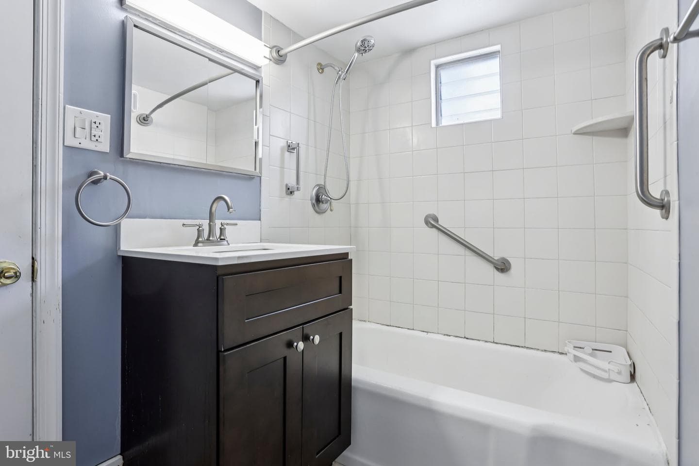 718 Harrison Avenue photo 12