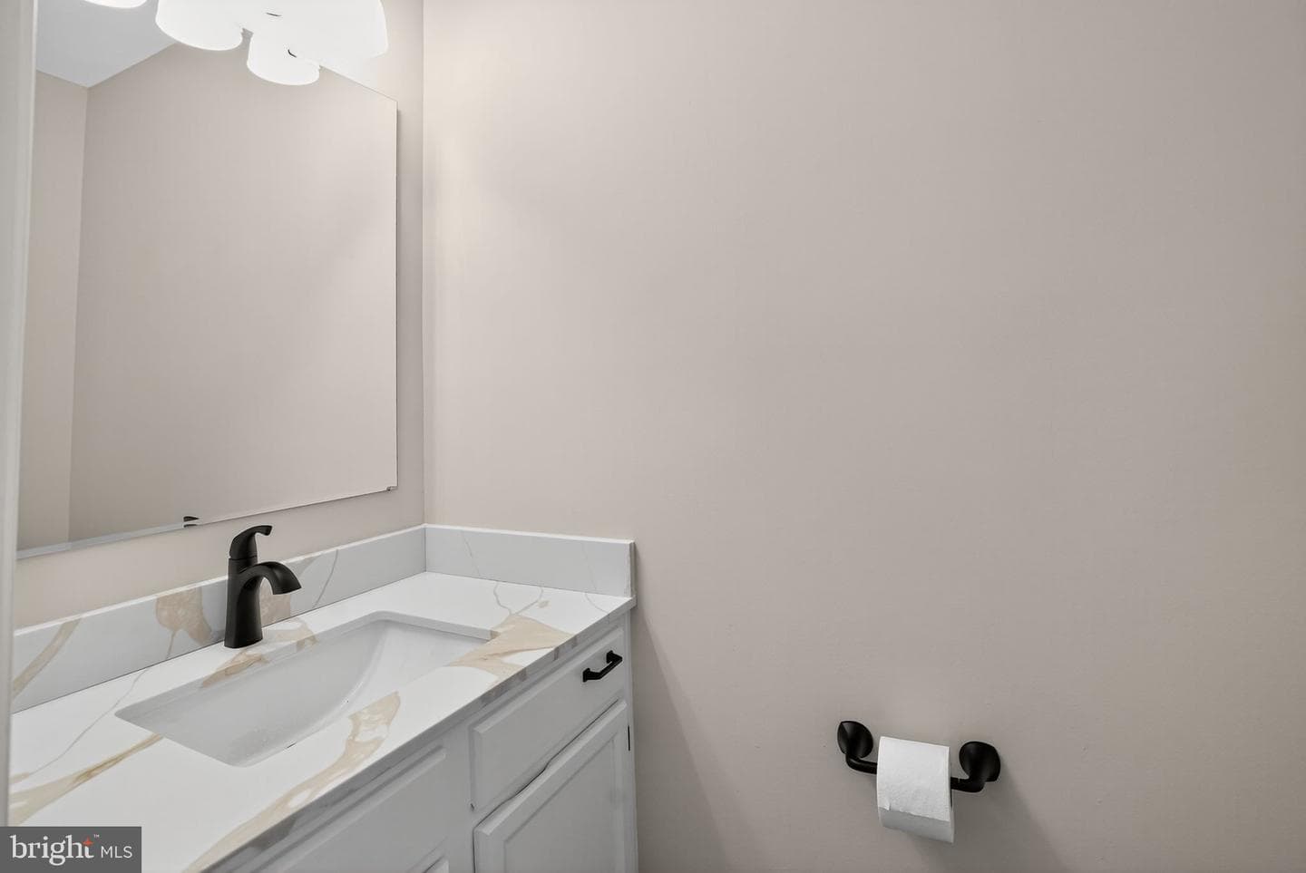 3929 Seneca Court photo 15