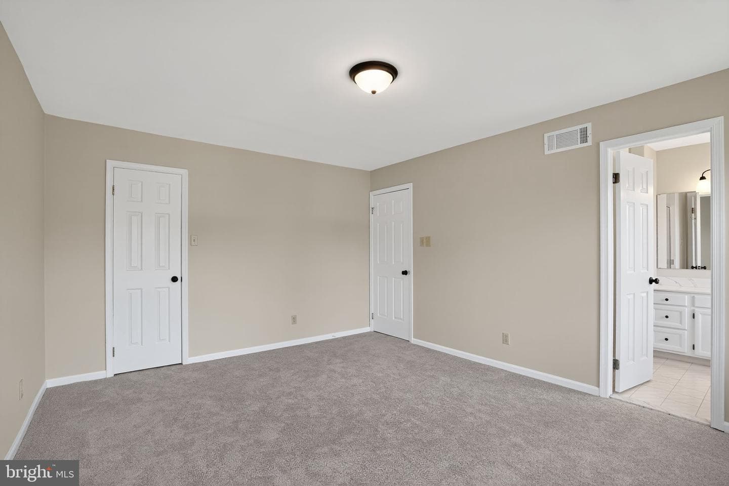 3929 Seneca Court photo 20