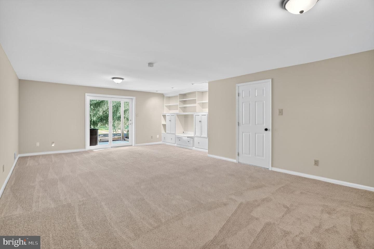 3929 Seneca Court photo 25