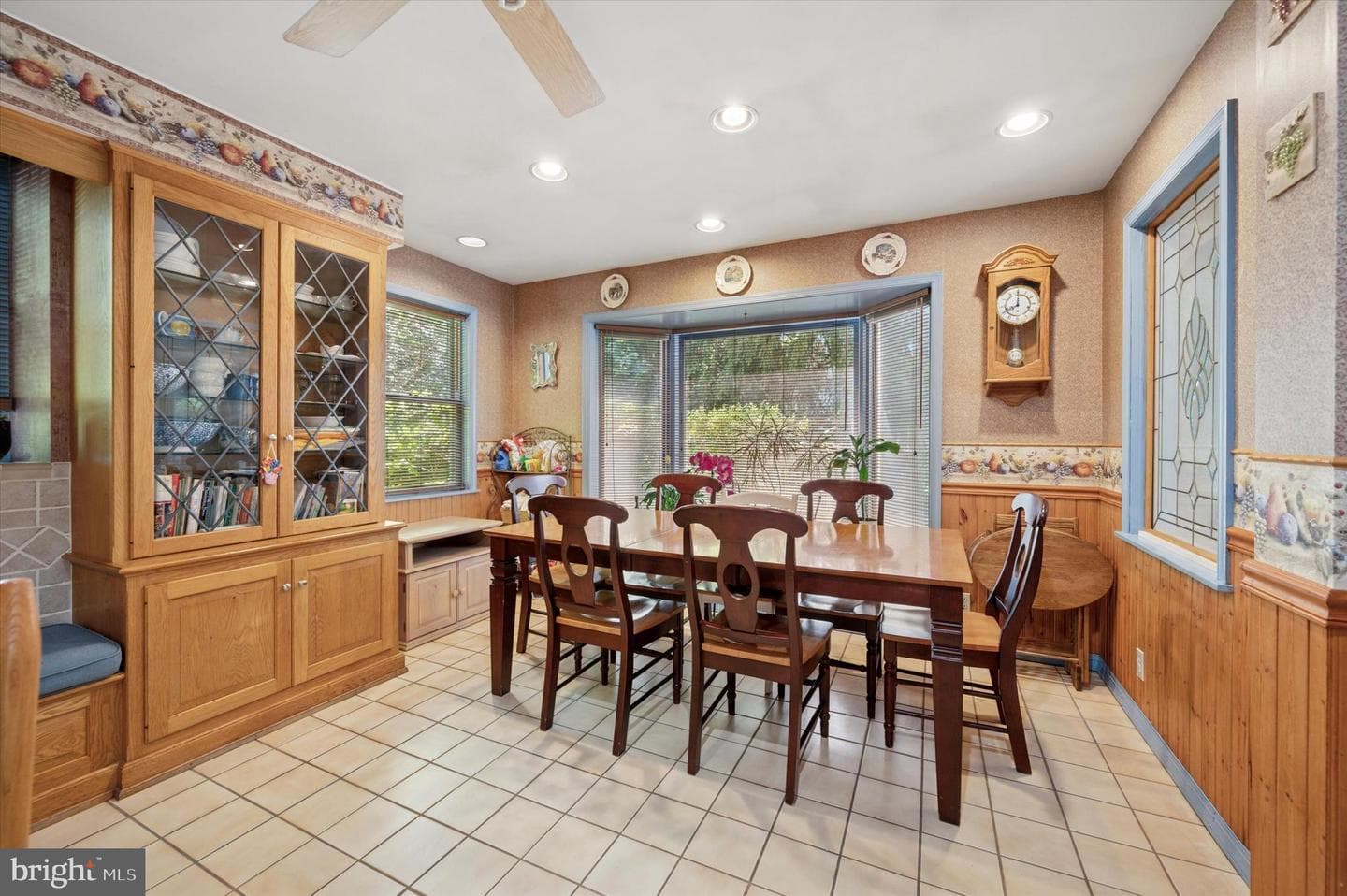2440 Walton Road photo 15