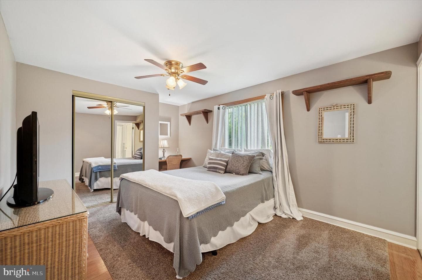 2440 Walton Road photo 20