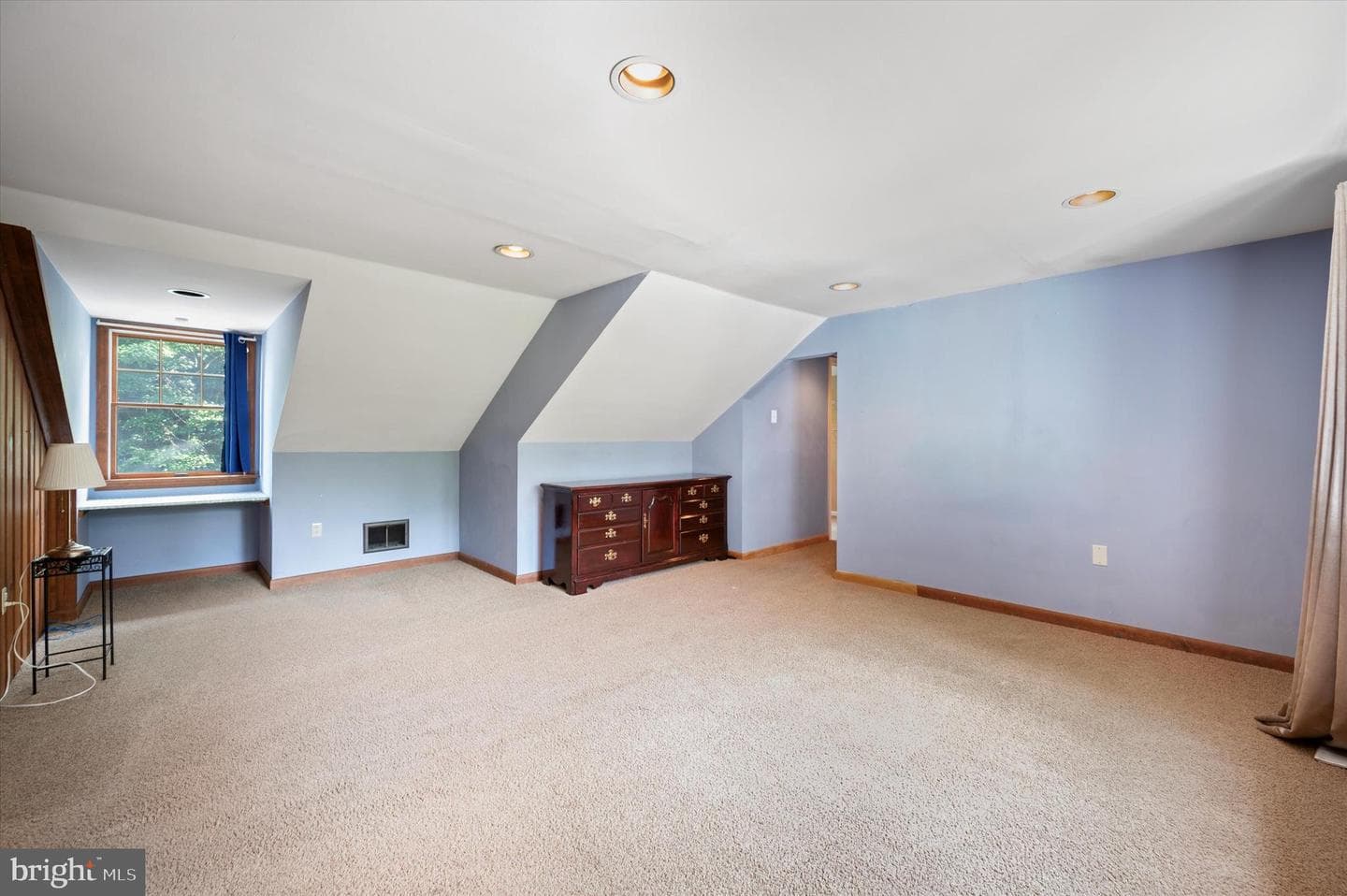 2440 Walton Road photo 30