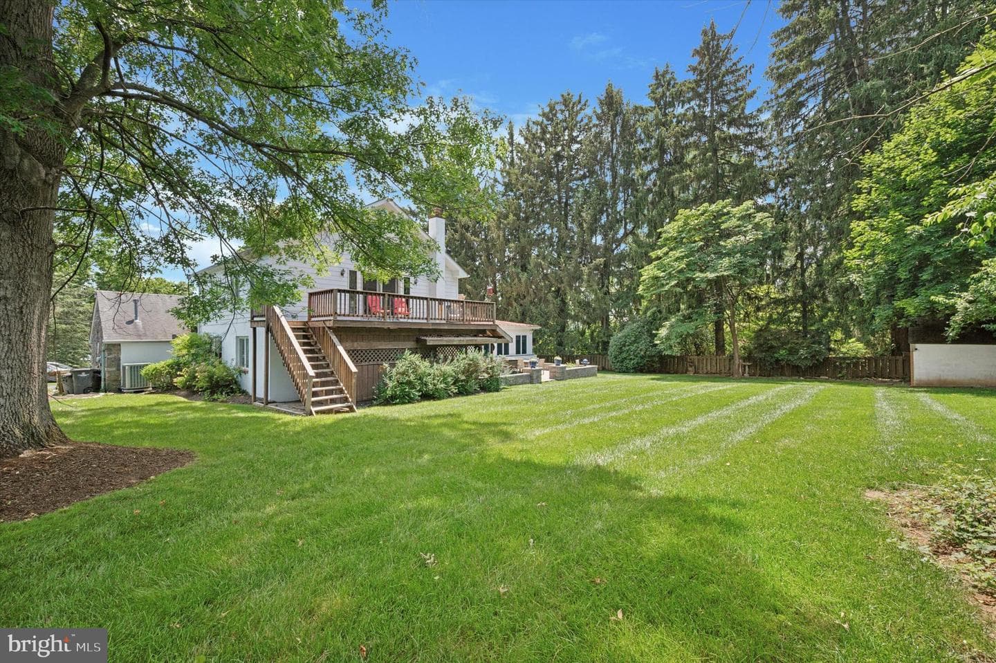 2440 Walton Road photo 35