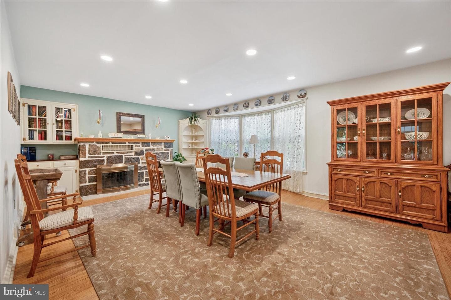 2440 Walton Road photo 8