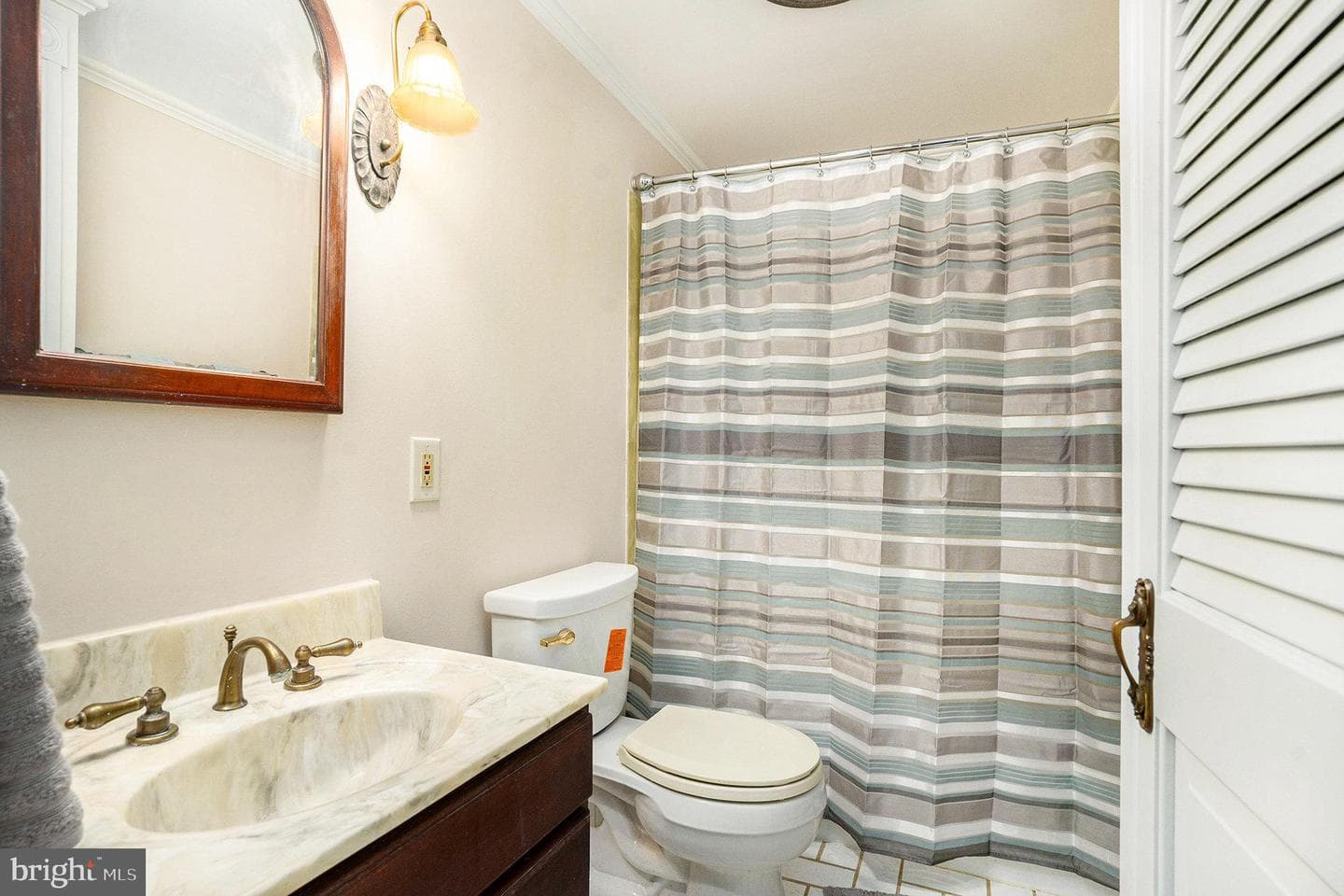 323 South Street photo 22