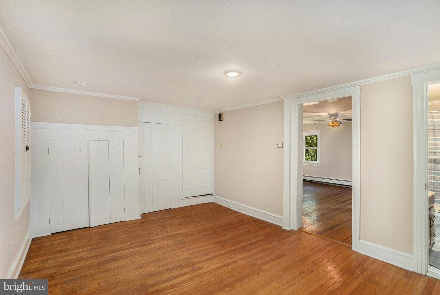 323 South Street photo 23