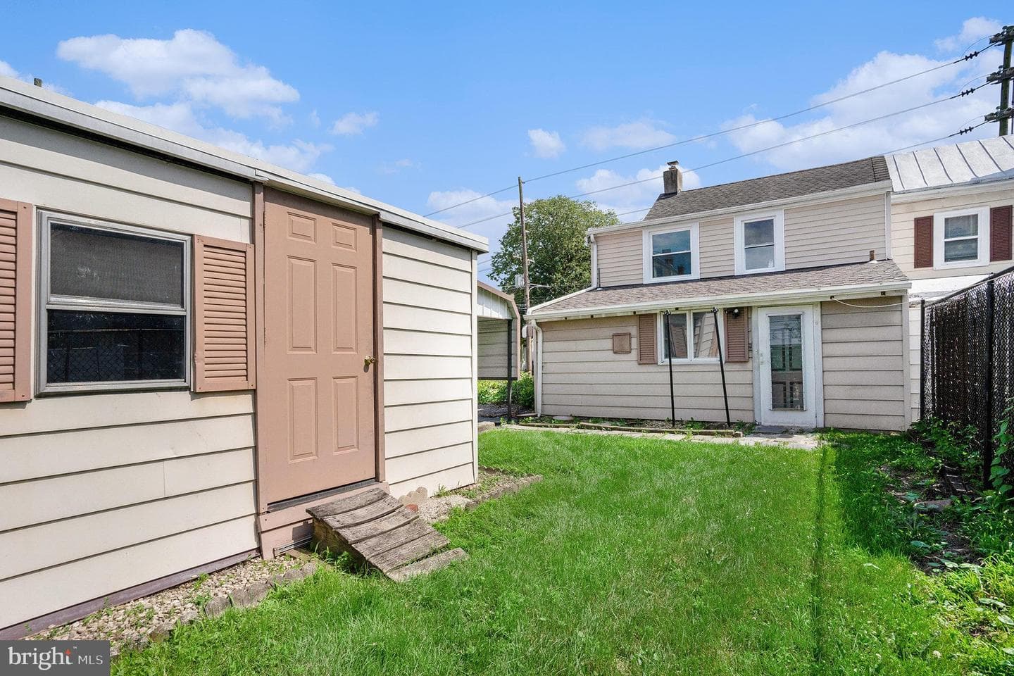323 South Street photo 29