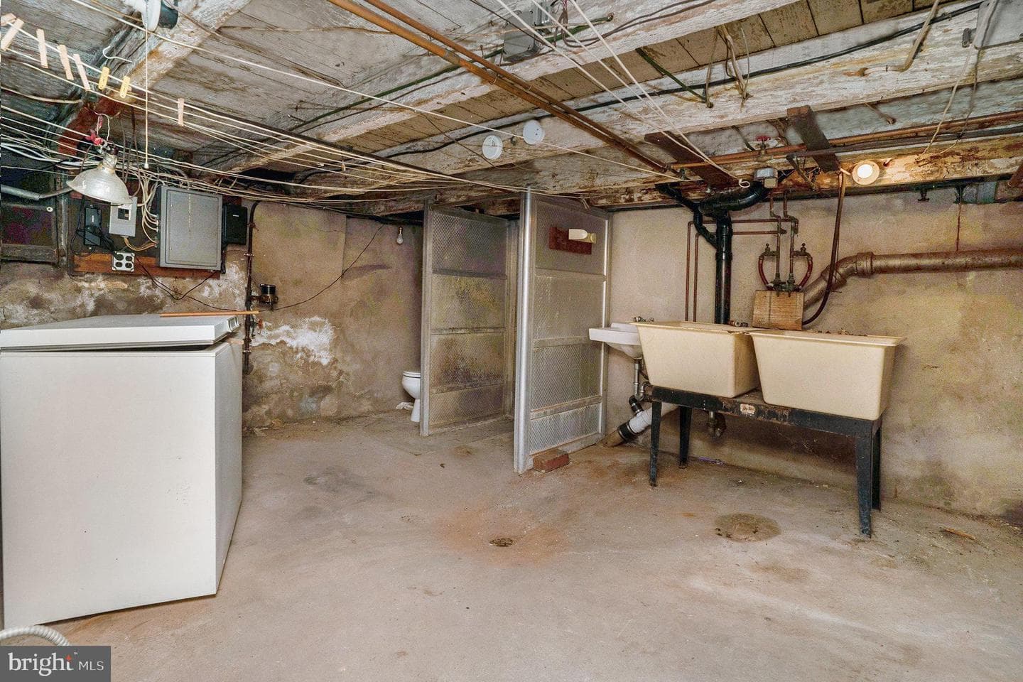 323 South Street photo 31
