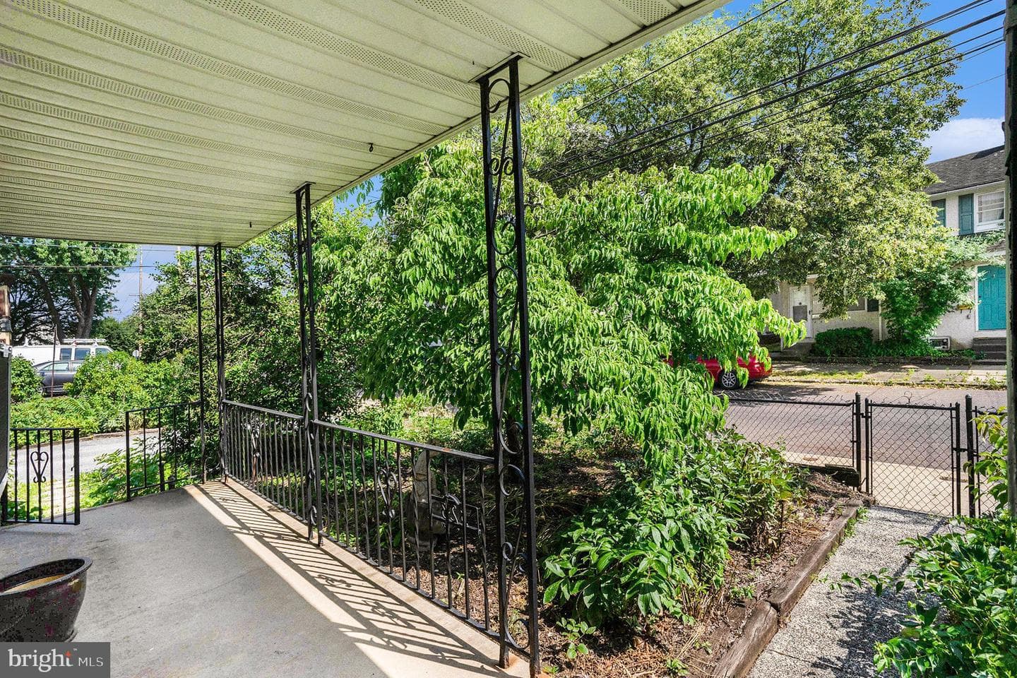 323 South Street photo 5