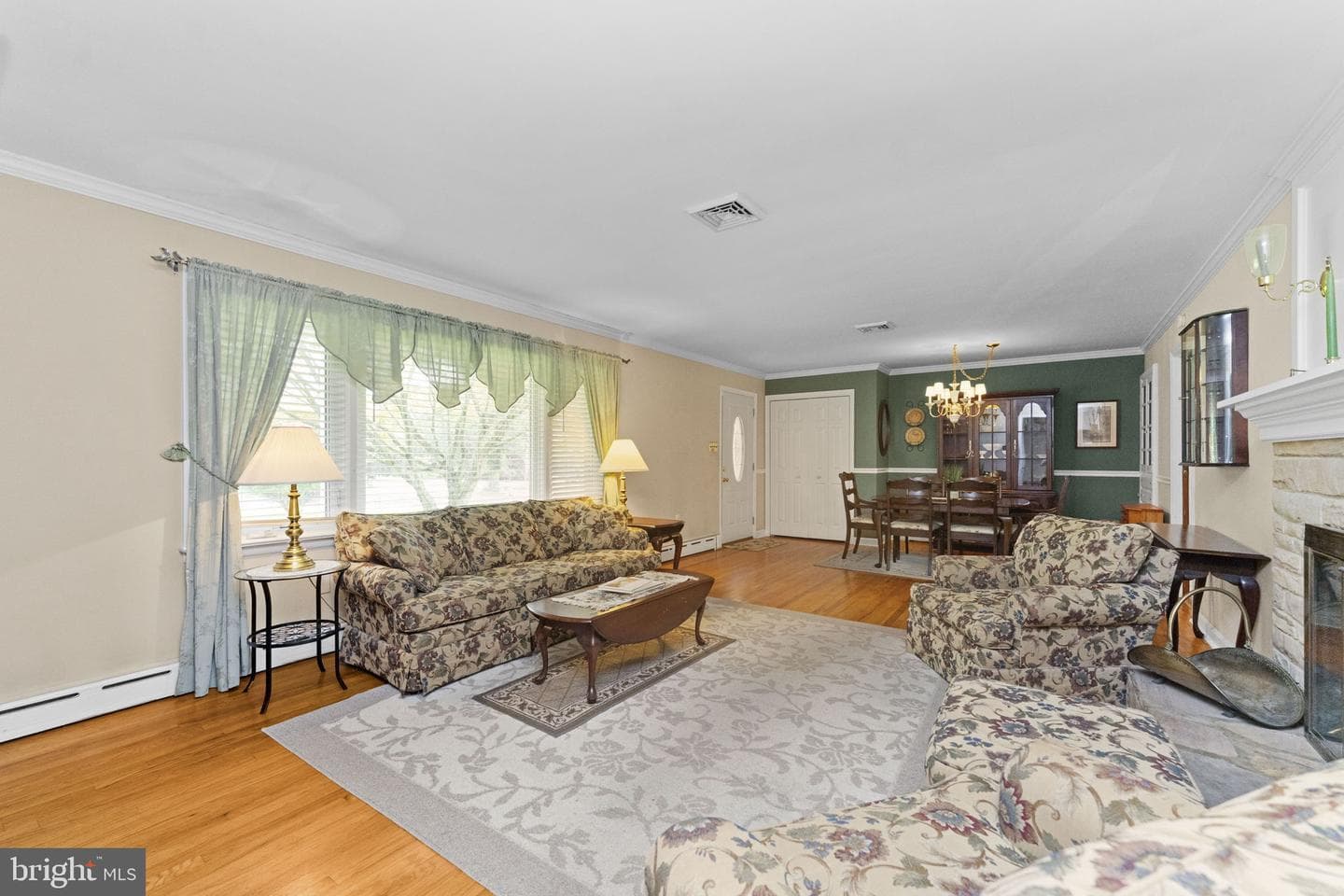 912 Sycamore Drive photo 15