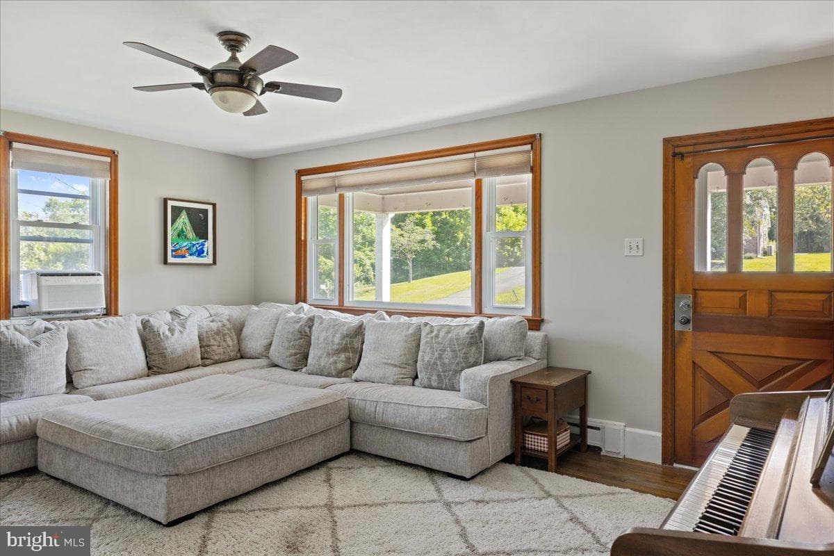 1848 Hoffmansville Road photo 18