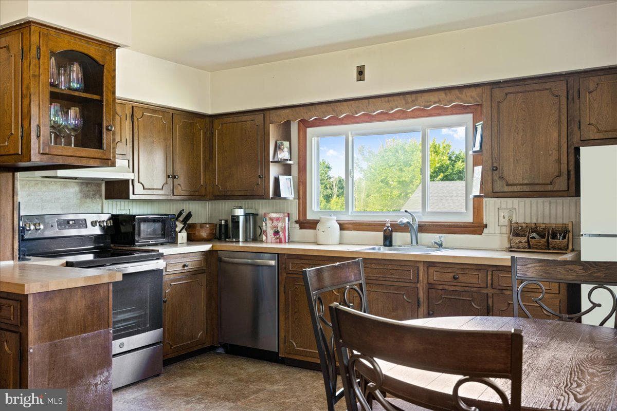 1848 Hoffmansville Road photo 8