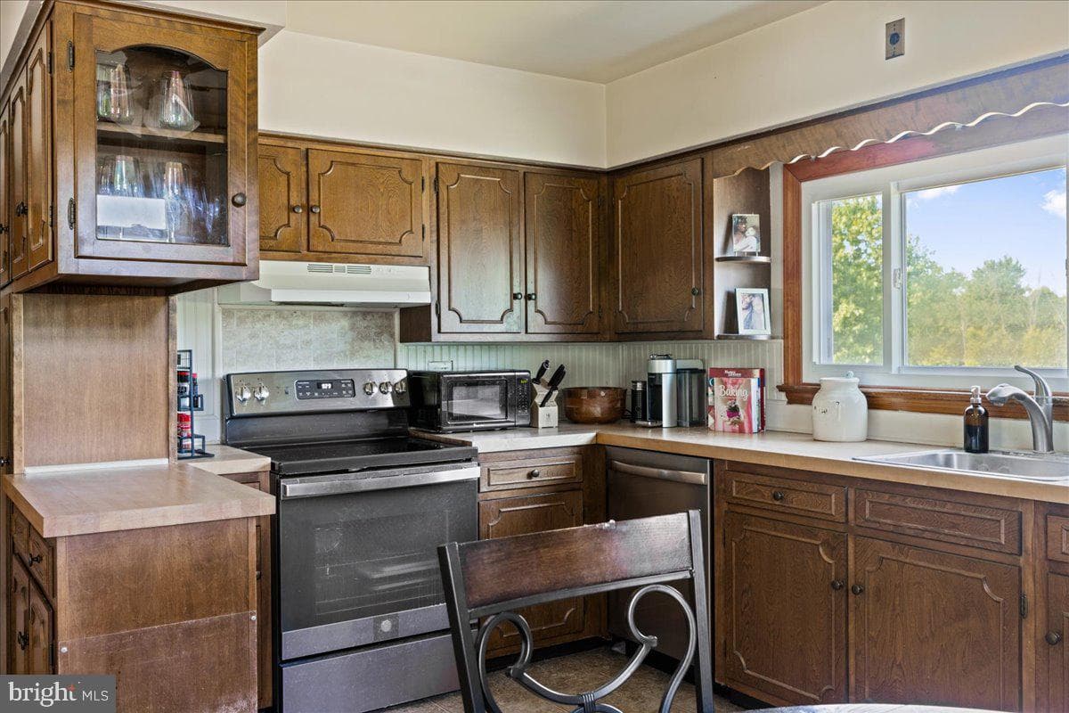 1848 Hoffmansville Road photo 9