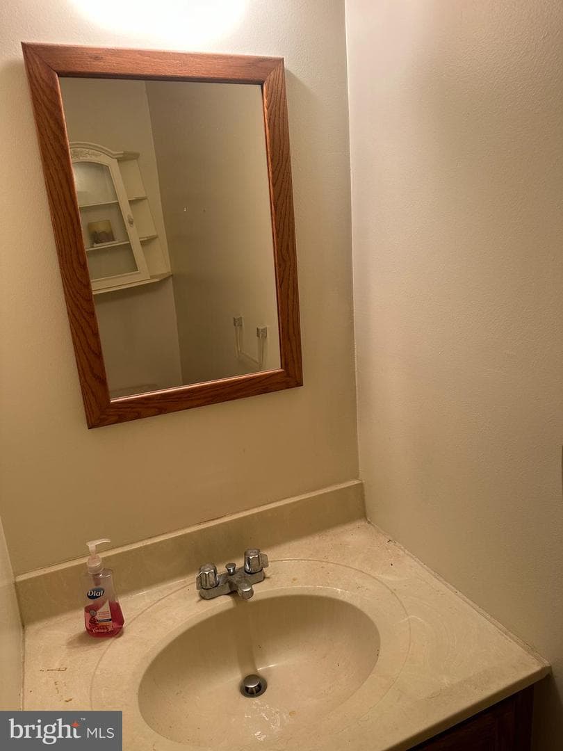 1332 Statesman photo 9