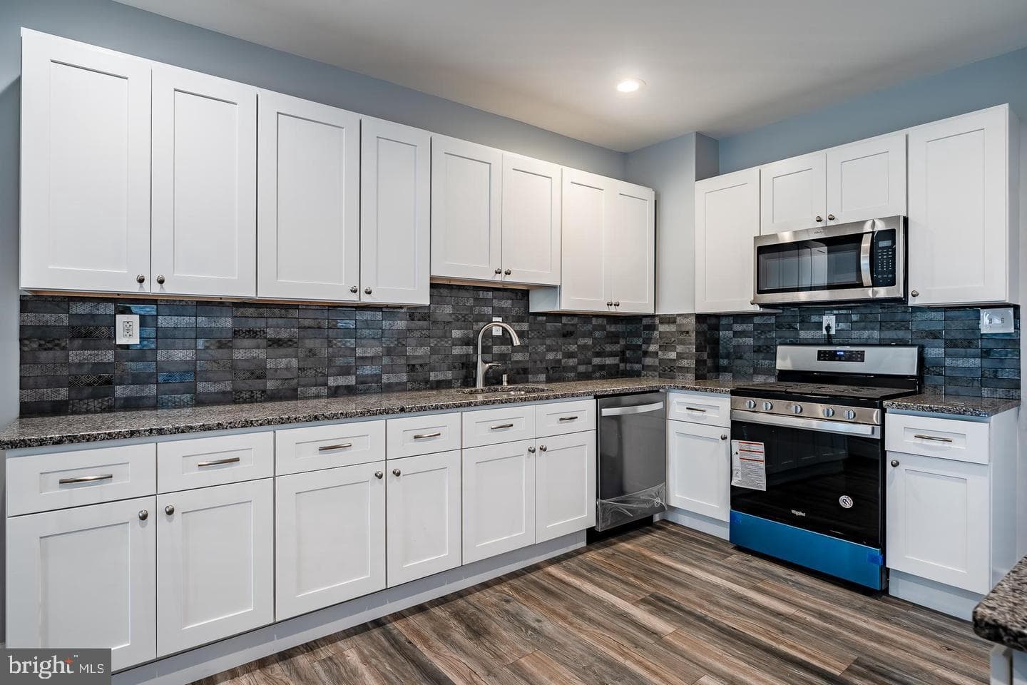 703 Arch Street photo 11
