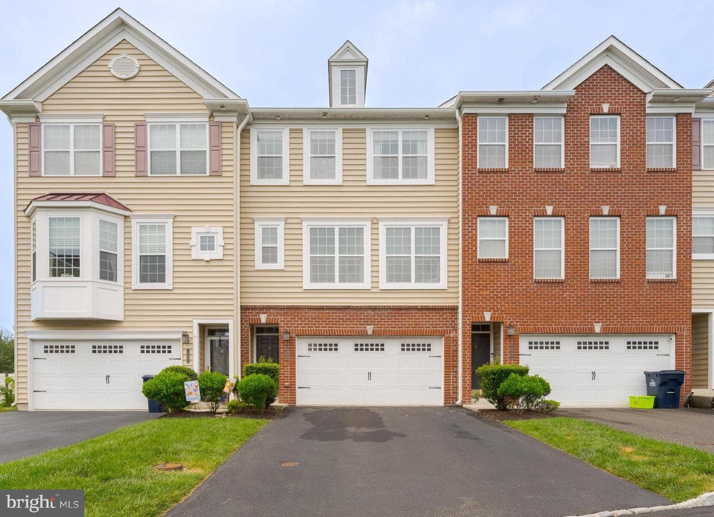 37 Rosy Ridge Court