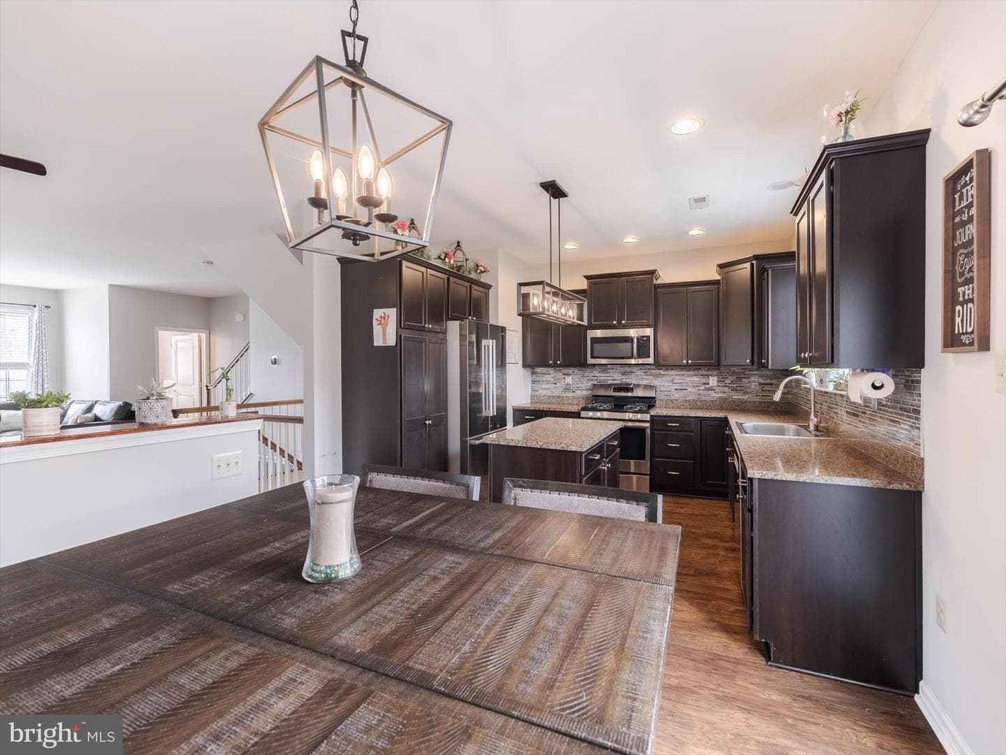 37 Rosy Ridge Court photo 4
