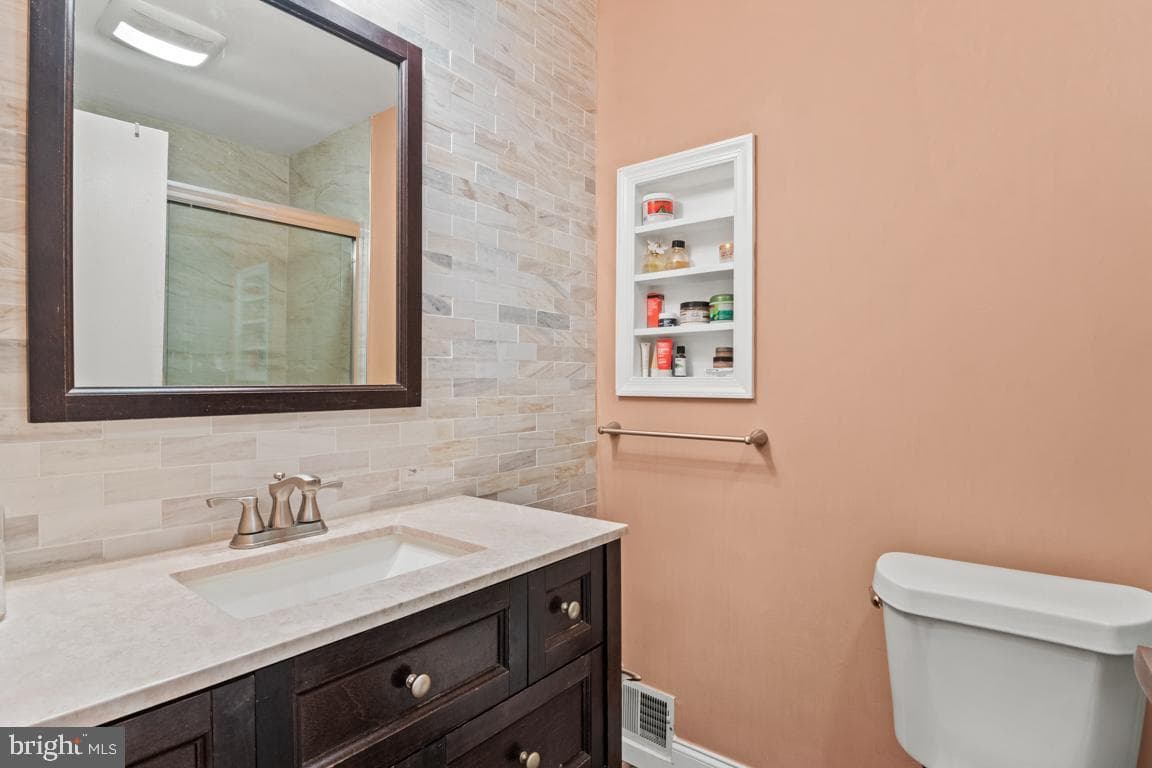 318 Stony Way photo 15
