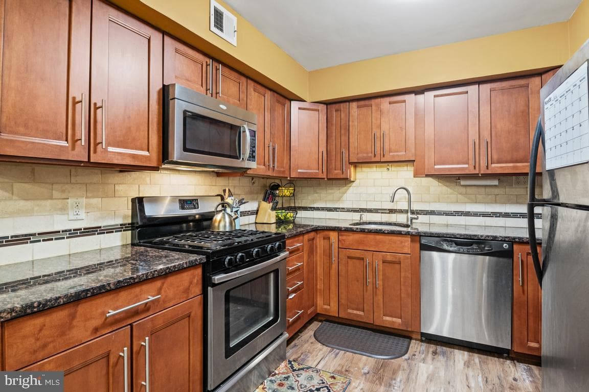 318 Stony Way photo 8