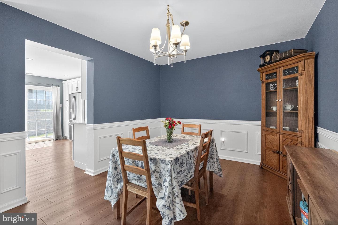 206 Saratoga Way photo 9