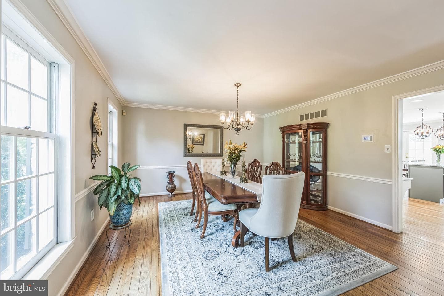 717 Evans Road photo 19