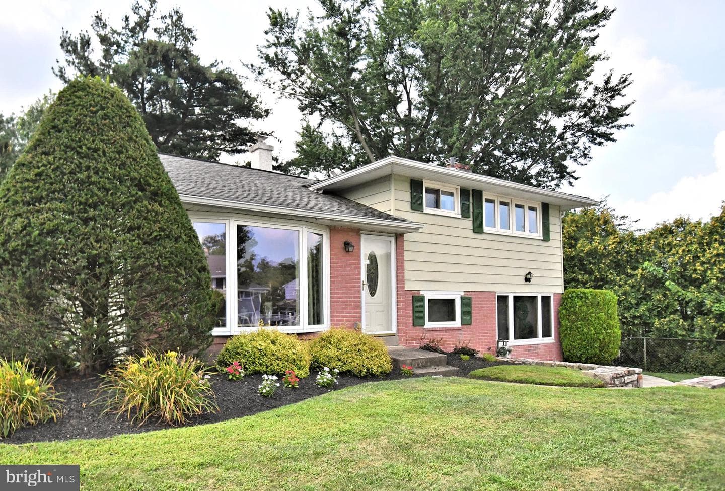1433 Saint John Road photo 3