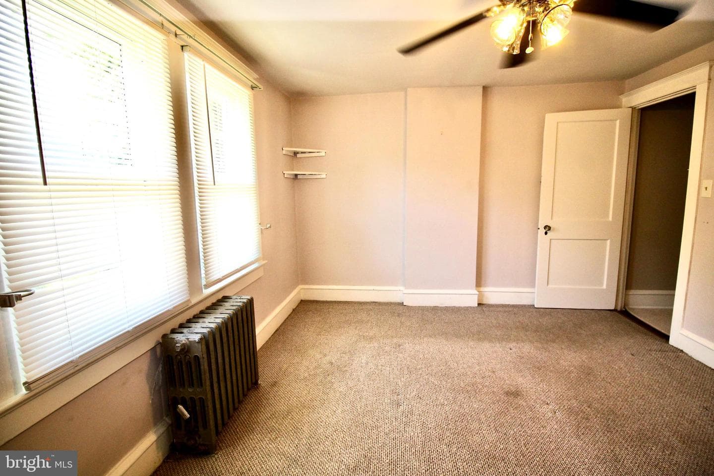 1220 W Lafayette Street photo 14