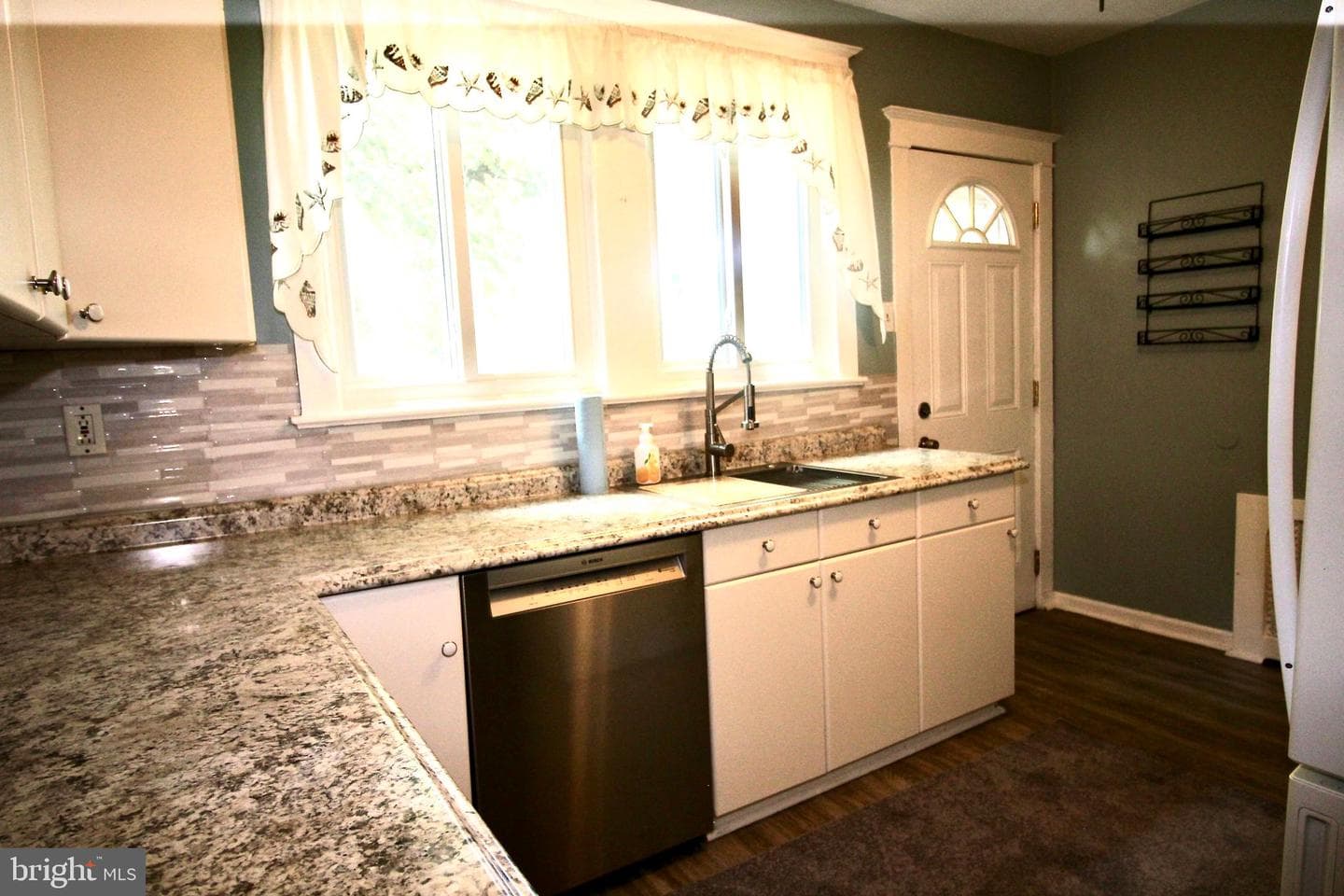 1220 W Lafayette Street photo 8