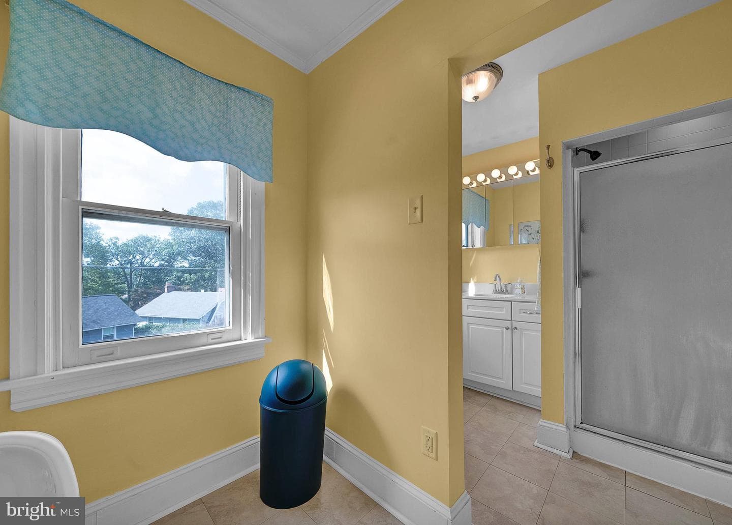 200 Hillside Avenue photo 29