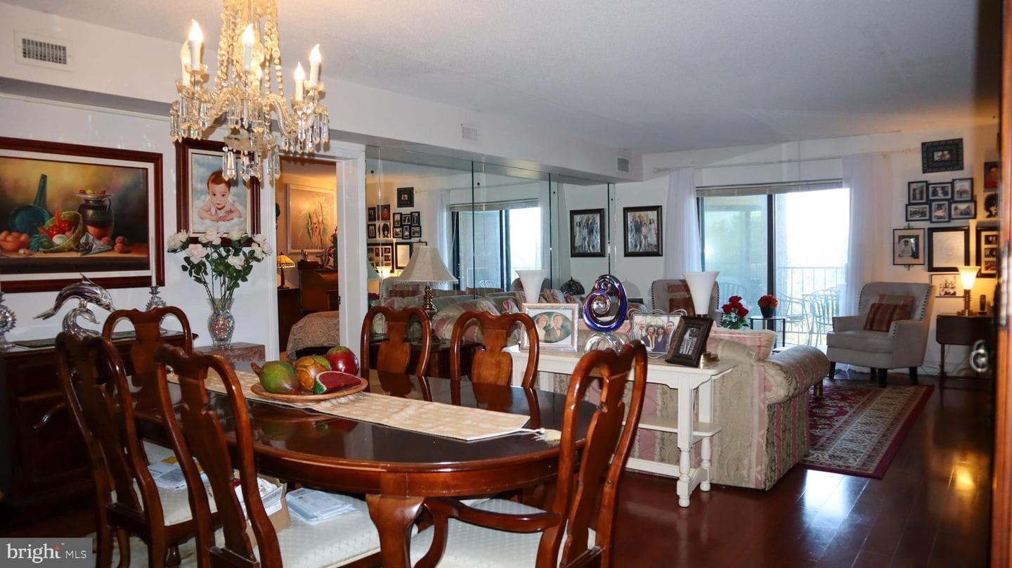 10514 Valley Forge Circle #514 photo 11