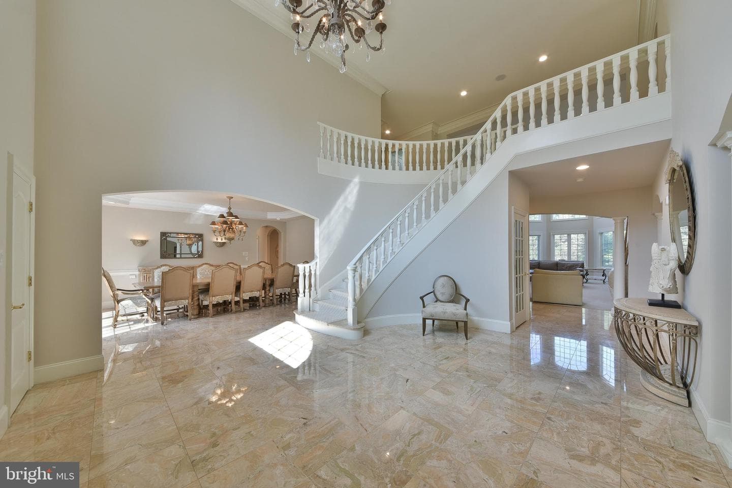 1389 Lamplighter Circle photo 12