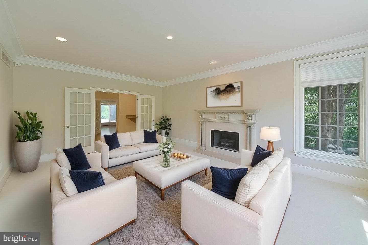 1389 Lamplighter Circle photo 17