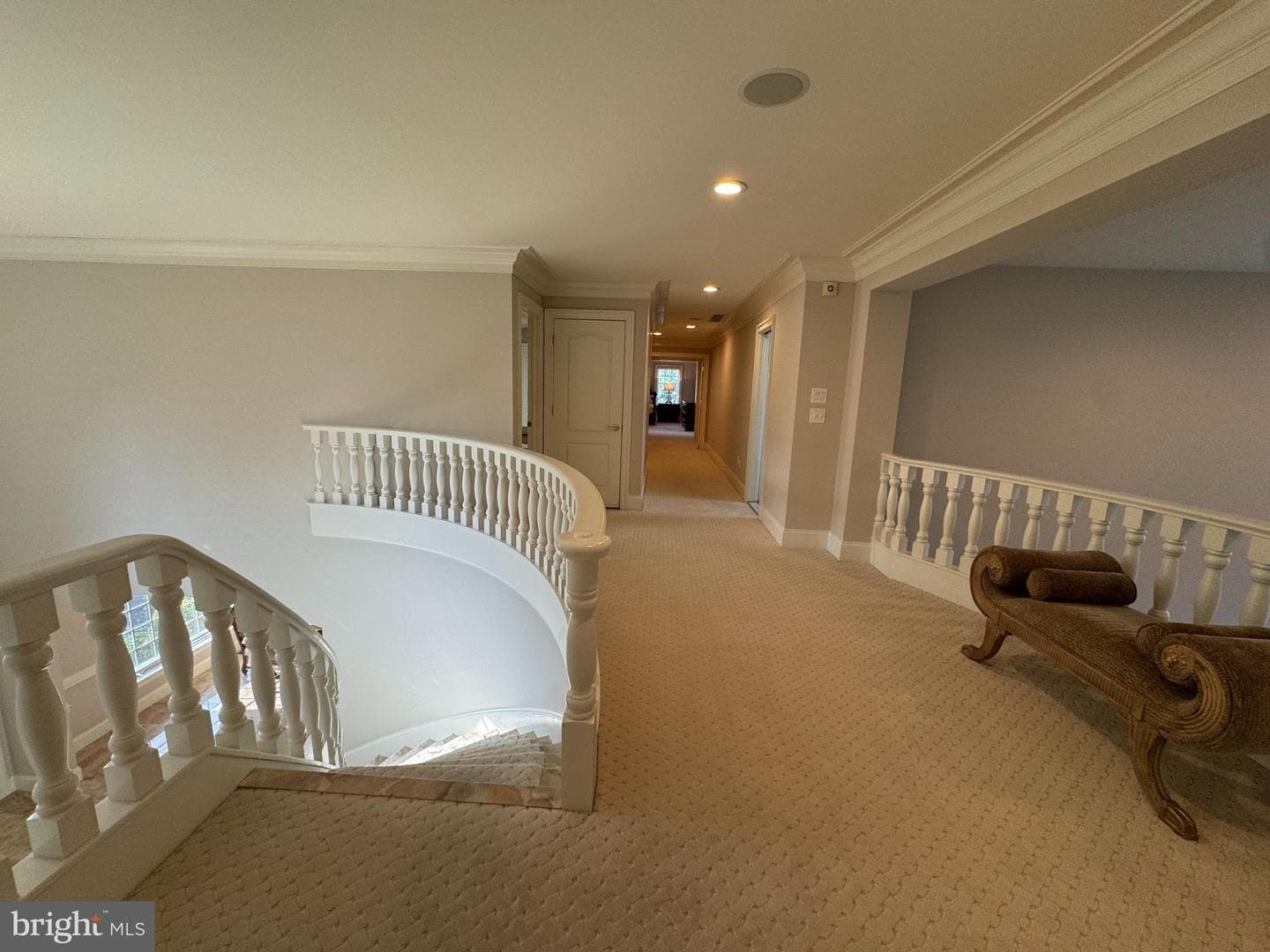 1389 Lamplighter Circle photo 32