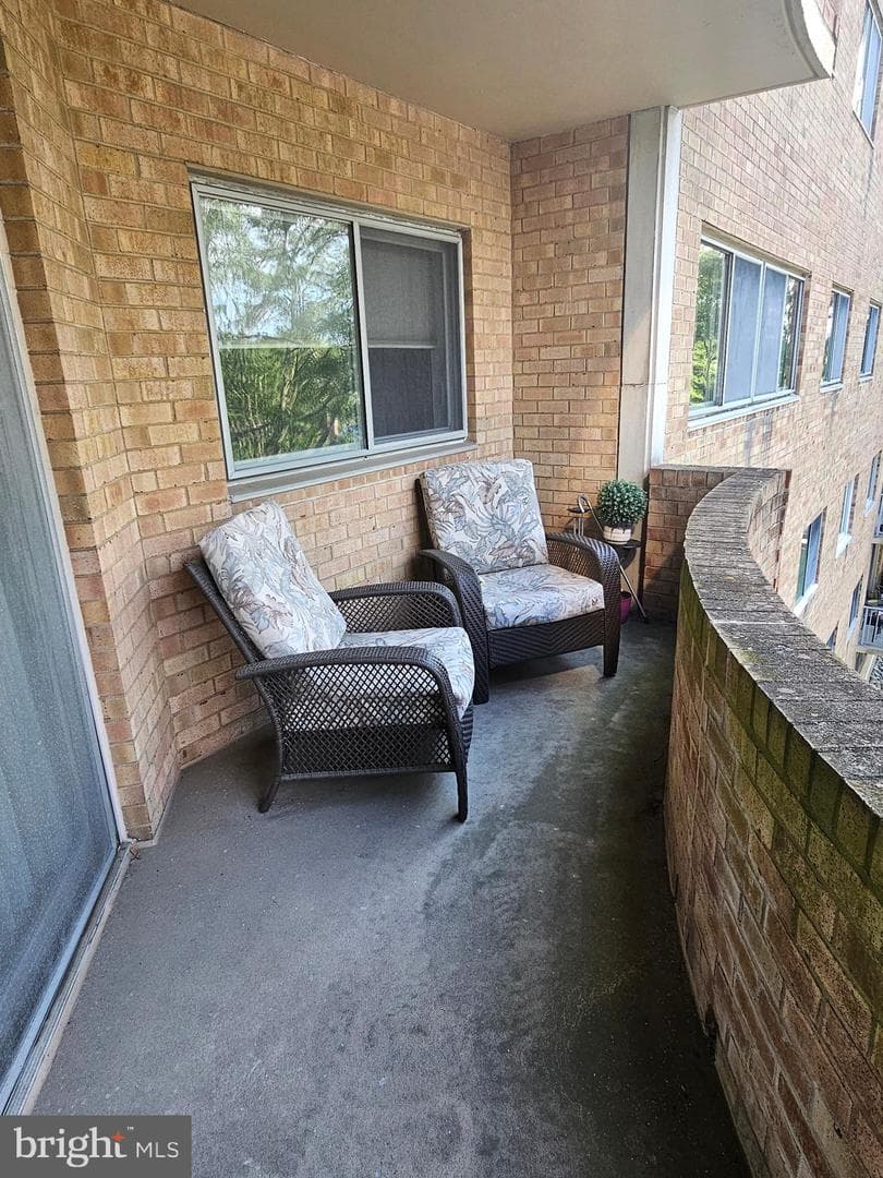 309 Florence Avenue #401-N photo 11