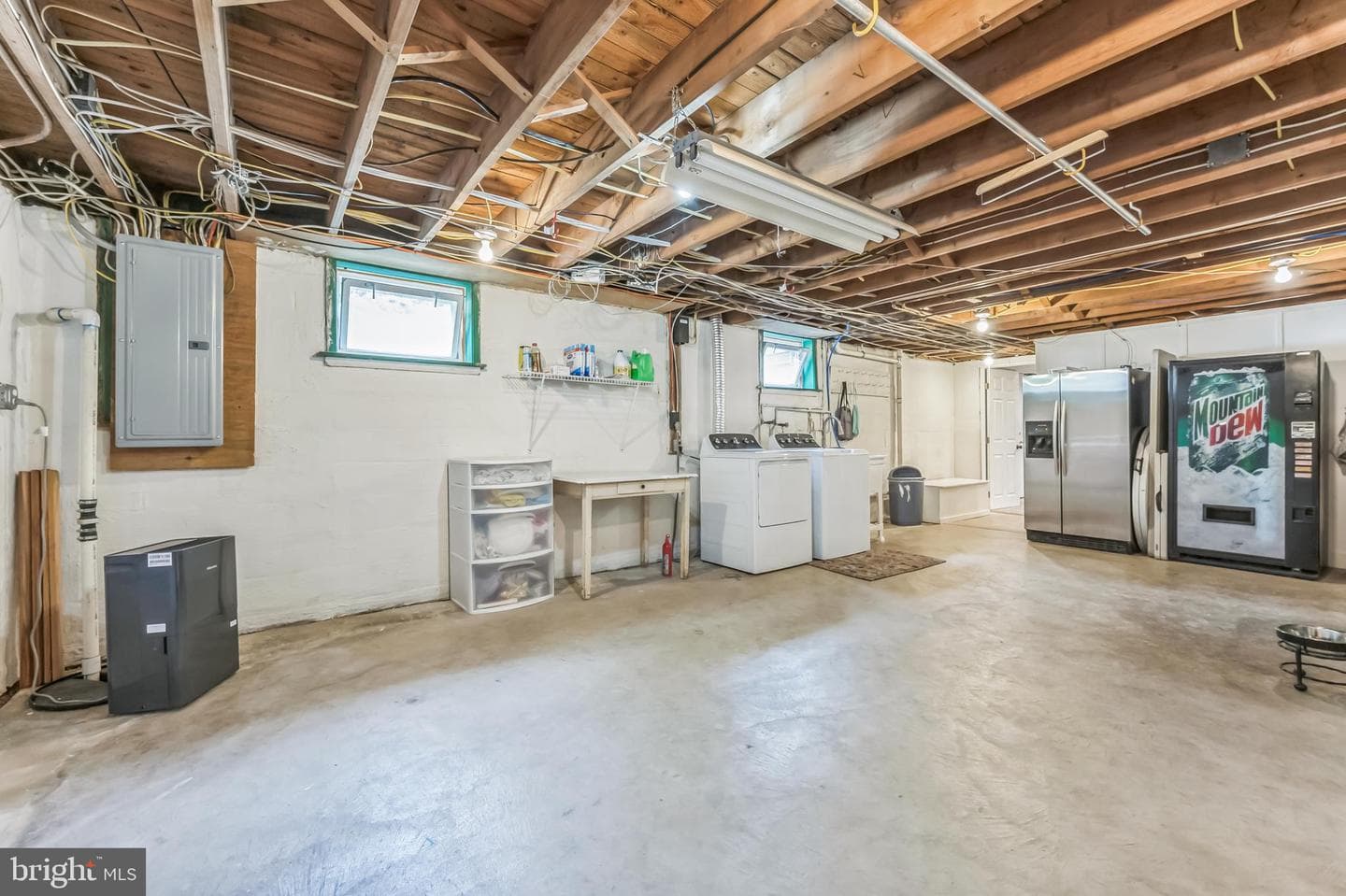 1350 King Road photo 32