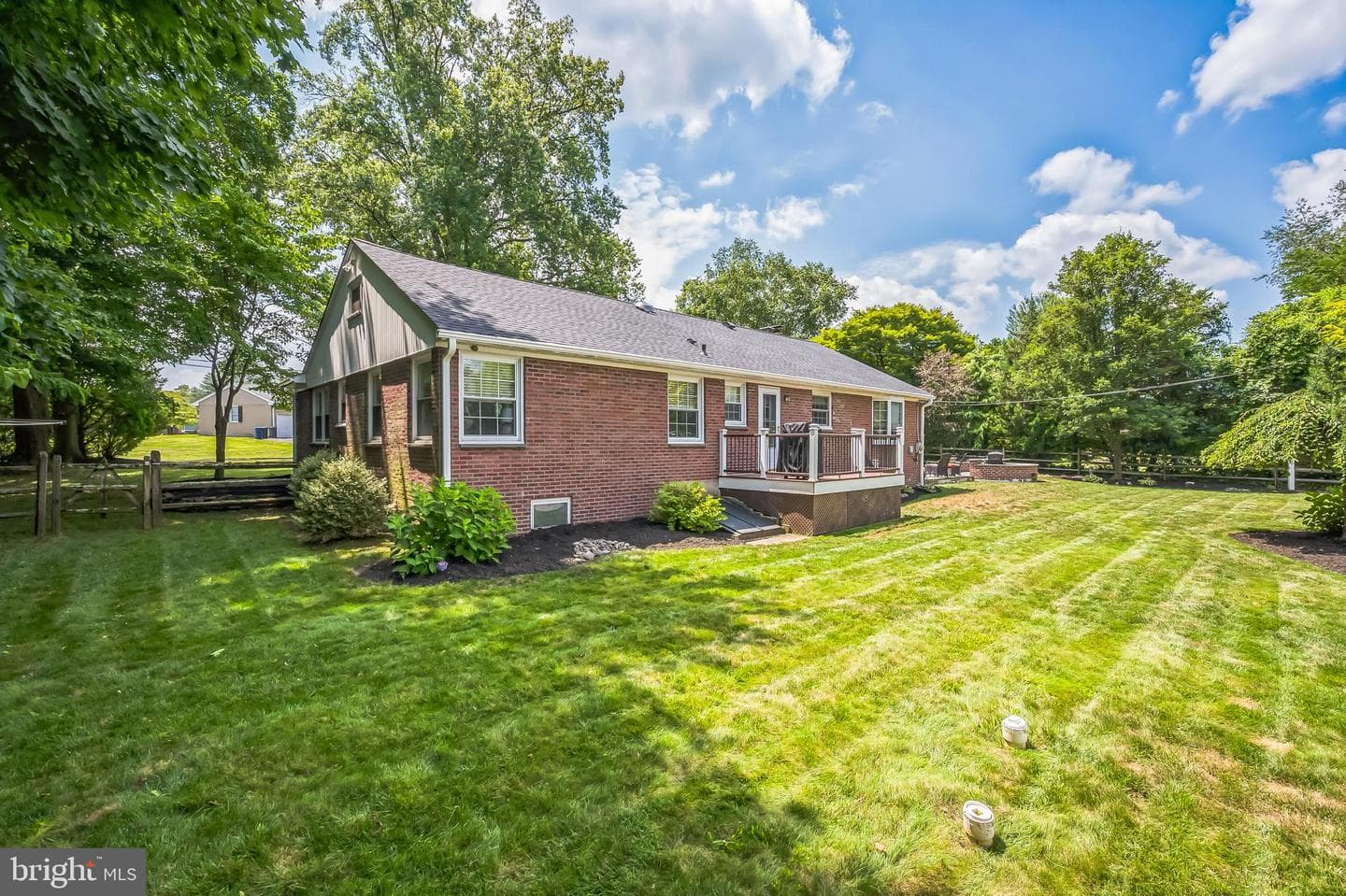 1350 King Road photo 35