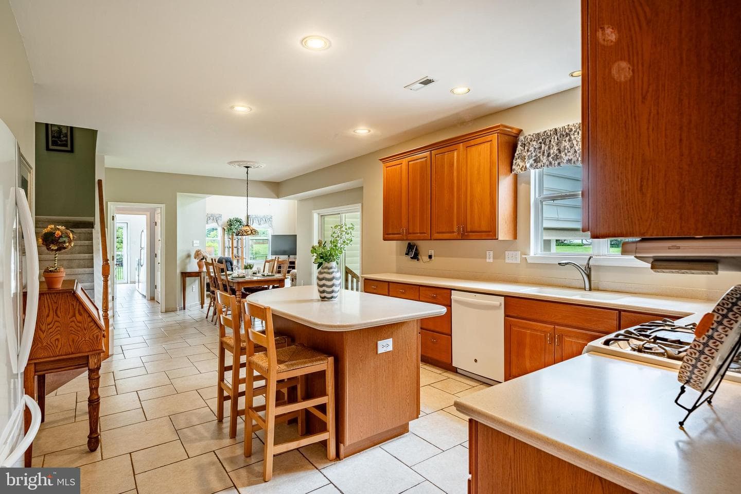 38 Marshwood Drive photo 29