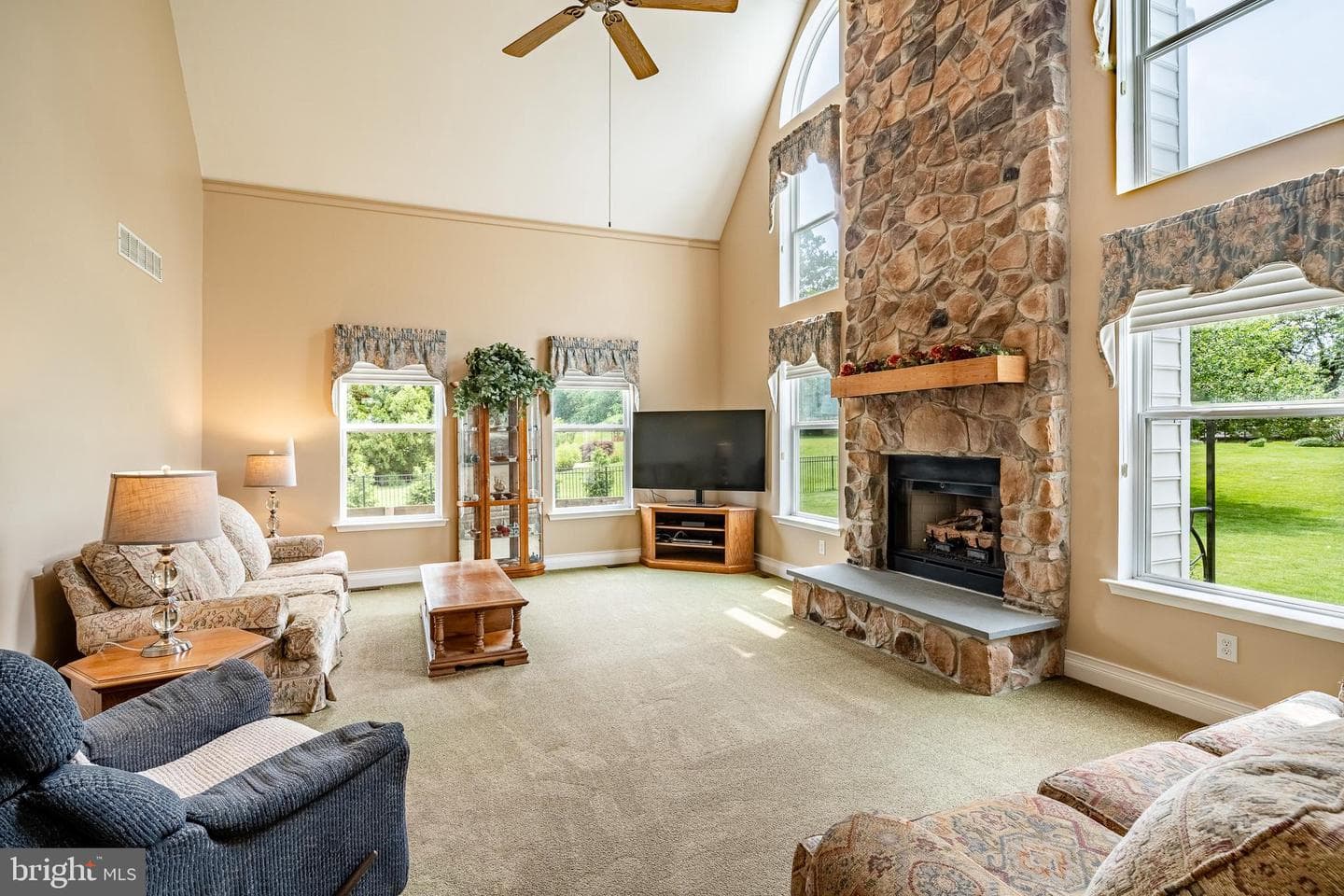 38 Marshwood Drive photo 32