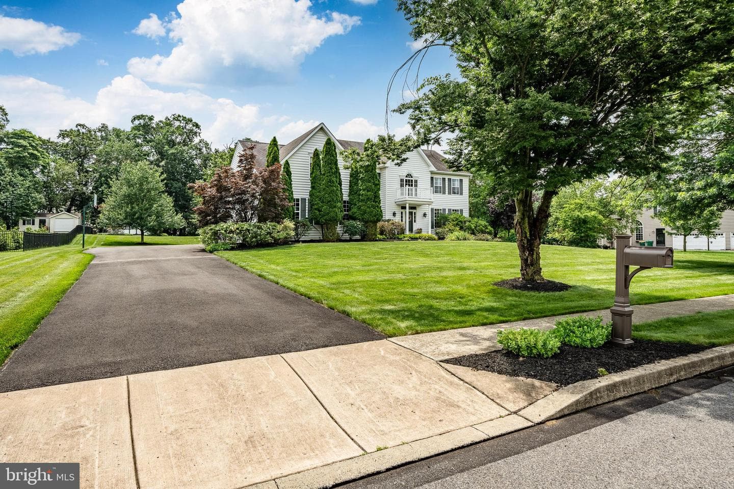 38 Marshwood Drive photo 4