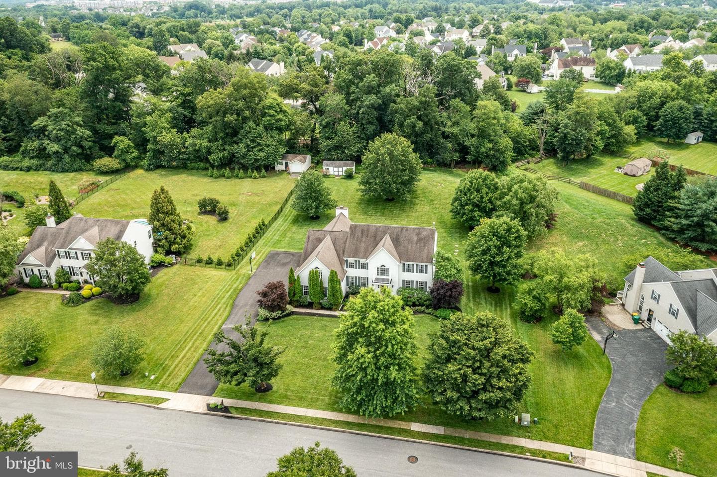 38 Marshwood Drive photo 69