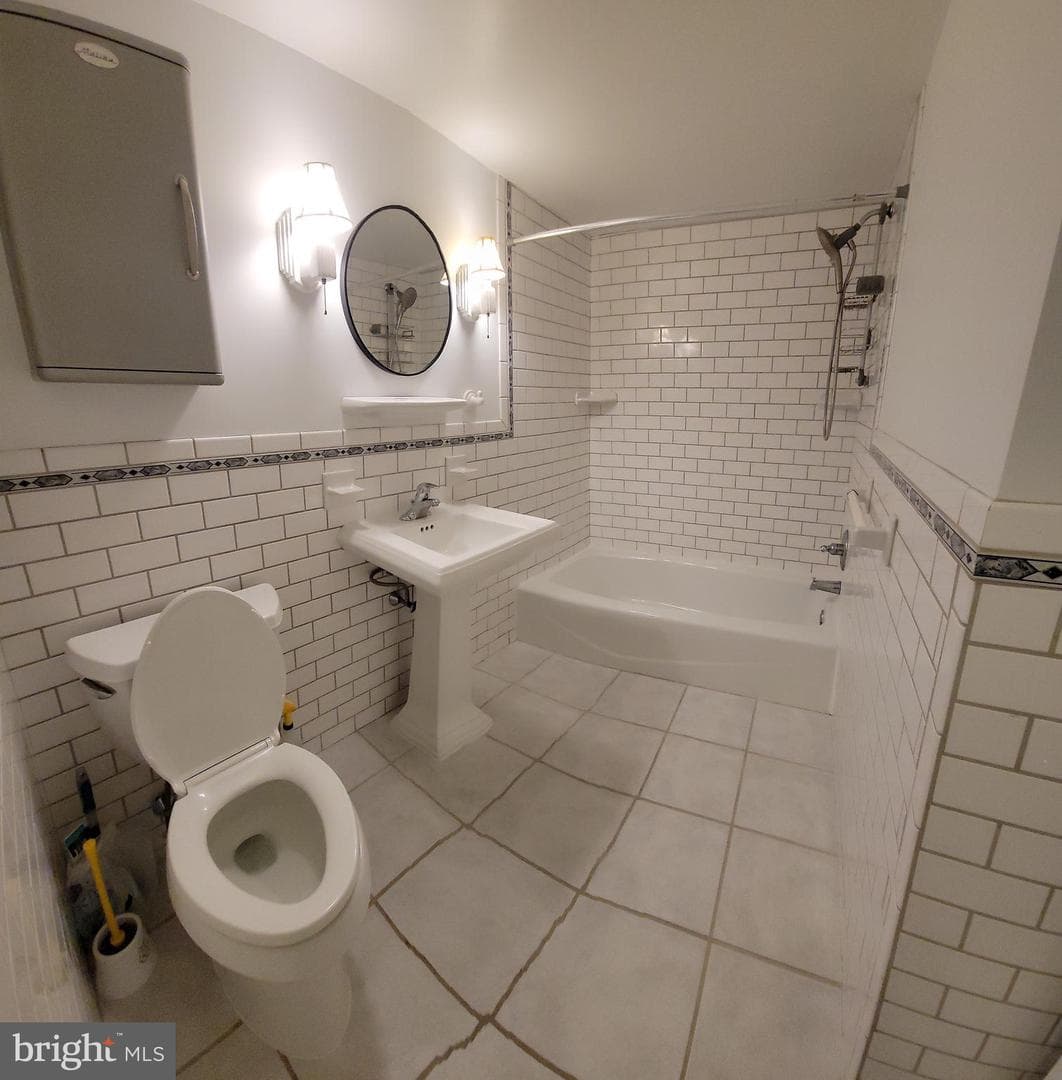 46 Township Line Road #305 photo 19