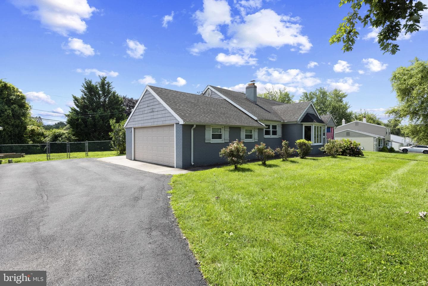 3897 Byron Road photo 3