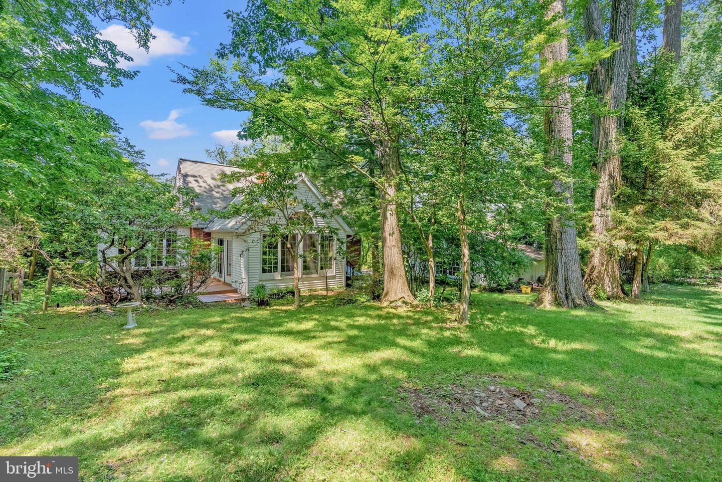 2561 Valley View Drive photo 18