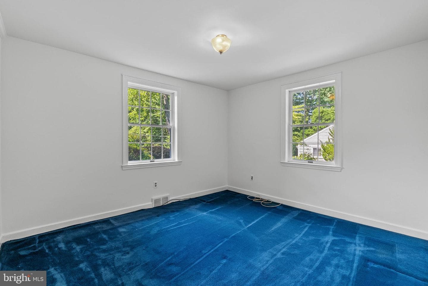 2561 Valley View Drive photo 23
