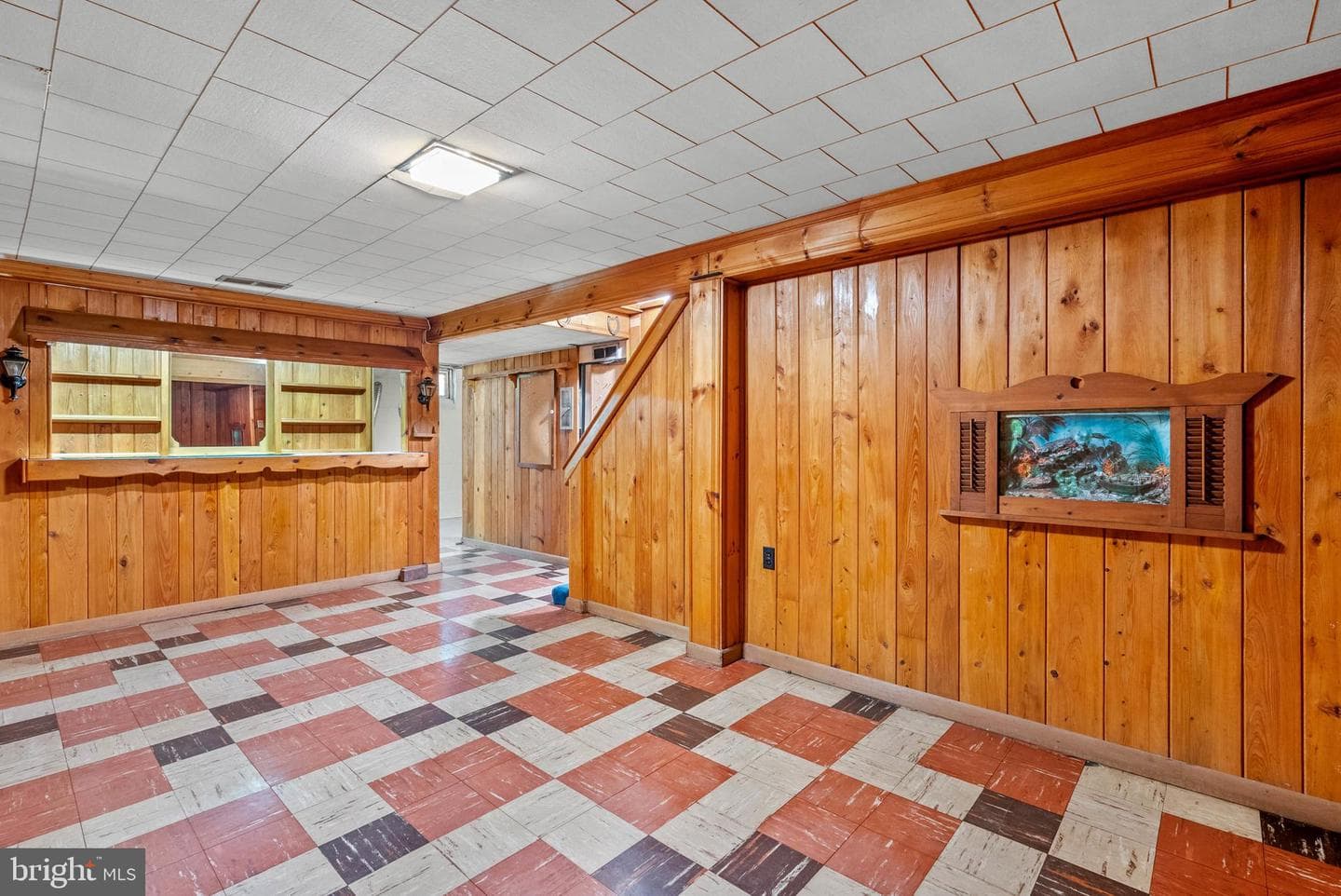 2561 Valley View Drive photo 32