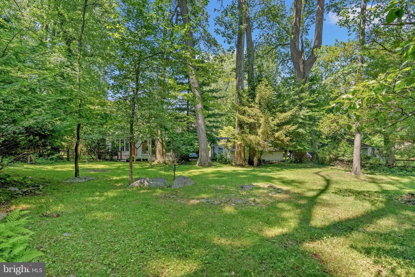 2561 Valley View Drive photo 36