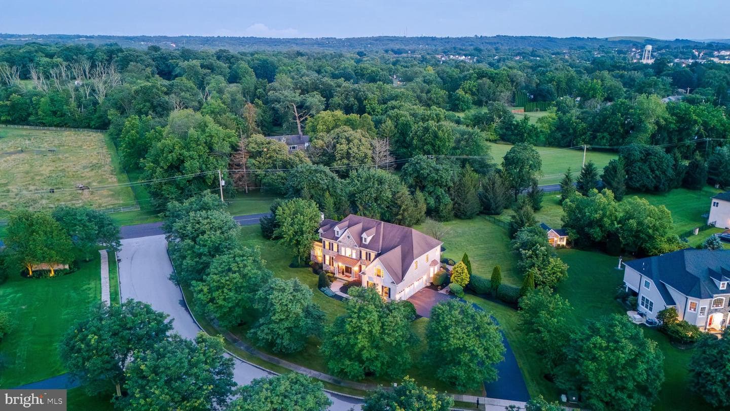 4040 Steeplechase Drive photo 39